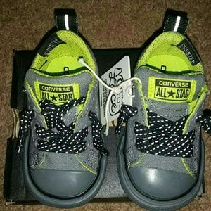 Converse infant shoes